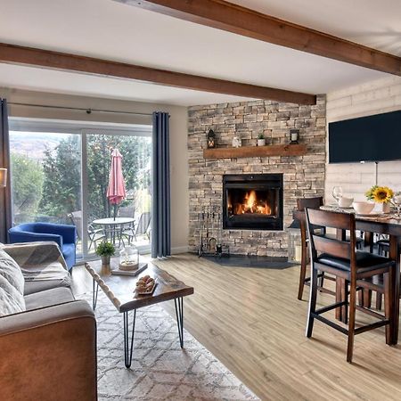 Elegant Apartment - View On Lake Tremblant & Mountain Mont-Tremblant Kültér fotó